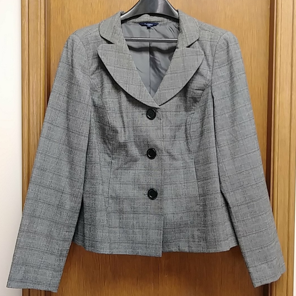 🆕 stylish plaid Blazer